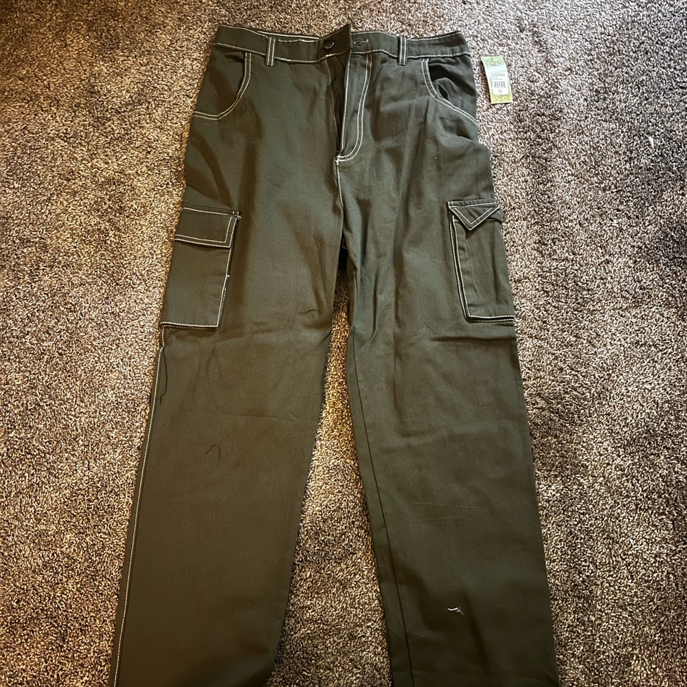 NWT Green Goddess Cargo Pants